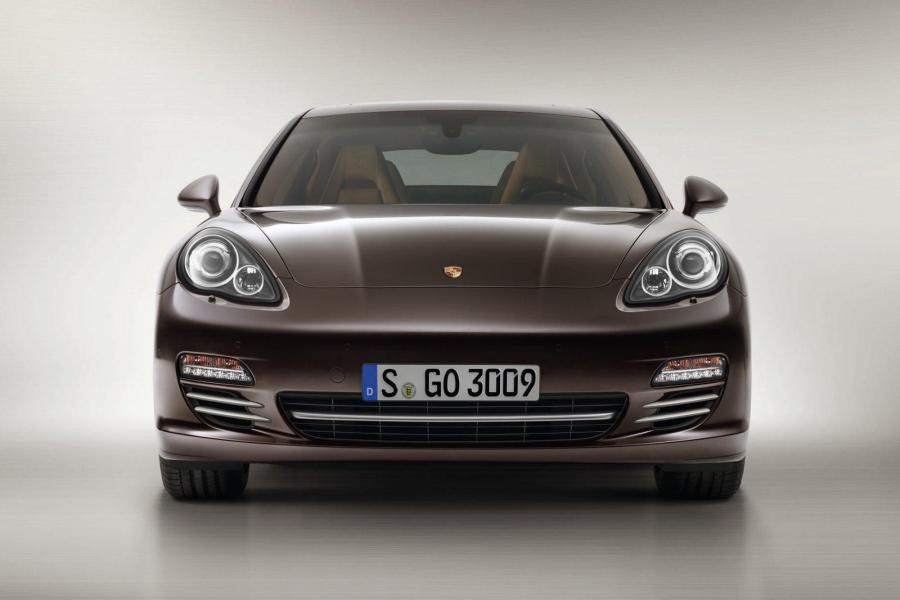  Porsche Panamera Platinum Edition 2012 года  (фото 10 из 27)